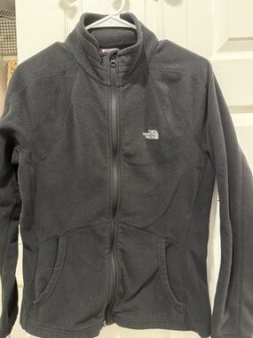 The North Face Women's Black Full-Zip Fleece Jacket